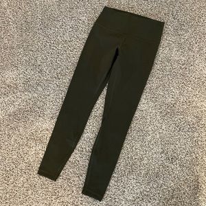 Lululemon 
Dark Olive WUNDER UNDER HIGH-RISE TIGHT 28" *LUXTREME